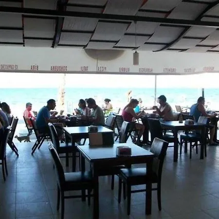 ホテル ケルマーン 3*