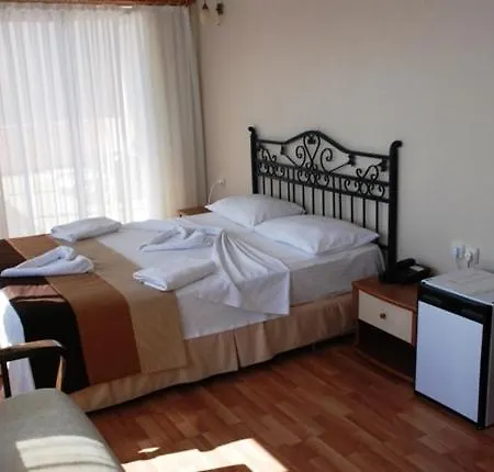 ケルマーン 3* Çeşme