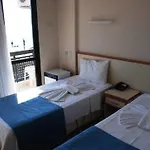 ケルマーン ホテル 3*